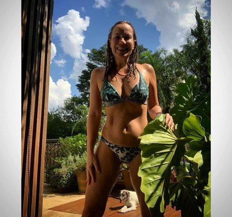 Regina Volpato OnlyFans Nackt Leak