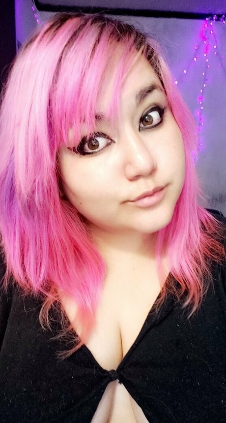 violetwitchy OnlyFans Nacktbilder