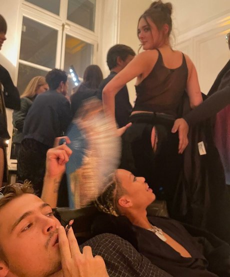 Charlotte Lawrence OnlyFans geleakt.