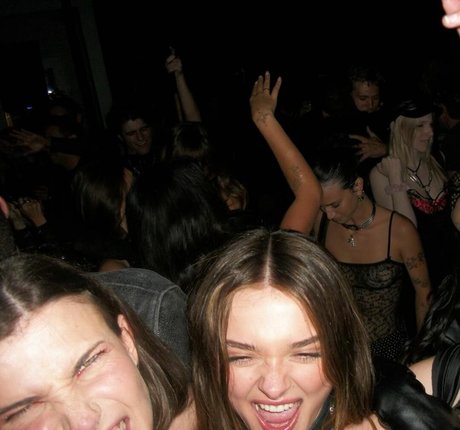 Charlotte Lawrence Nacktbilder von OnlyFans geleakt