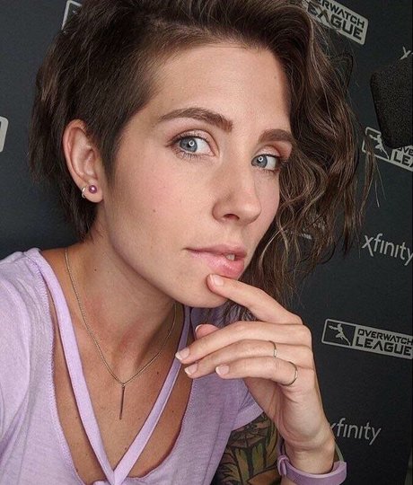 Soe Gschwind Nacktbilder OnlyFans Leak