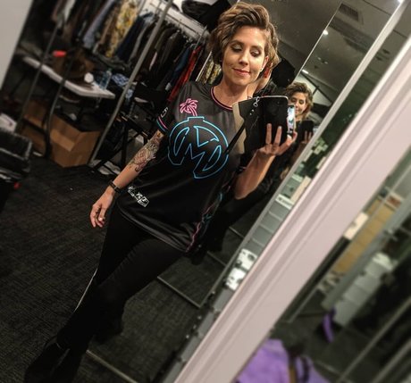 Soe Gschwind OnlyFans-Bilder