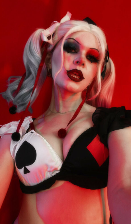 lawlietigerpony OnlyFans Nacktbilder