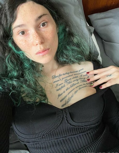 Eevee Bee OnlyFans XXX