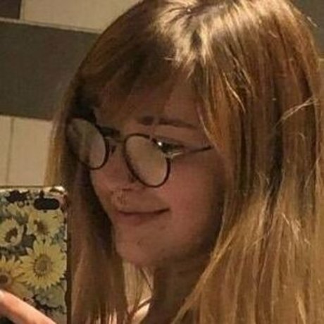 Beatriz Milhomens OnlyFans X