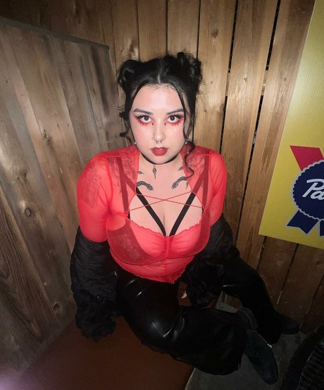 Suki Jade Nackt auf OnlyFans Leaks