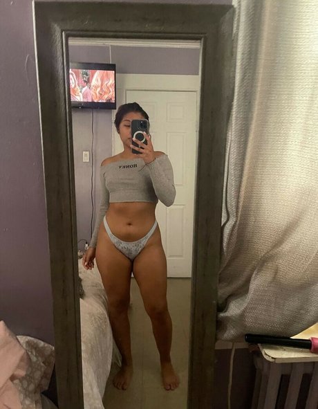 pzwen Nacktbilder OnlyFans geleakt