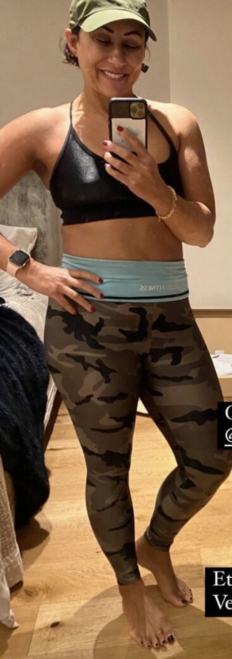 Saira Khan Nacktbilder von OnlyFans geleakt