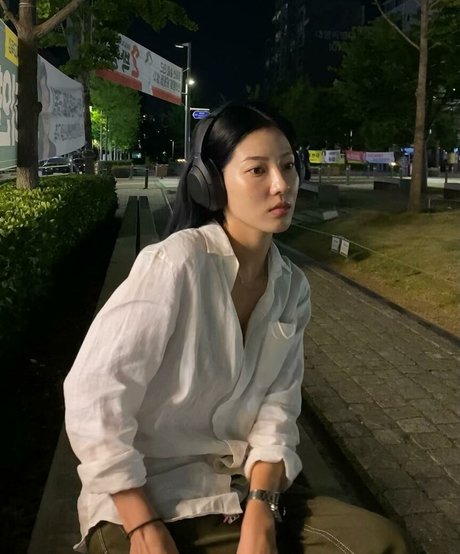 Jeon Jisu OnlyFans Lesbisch