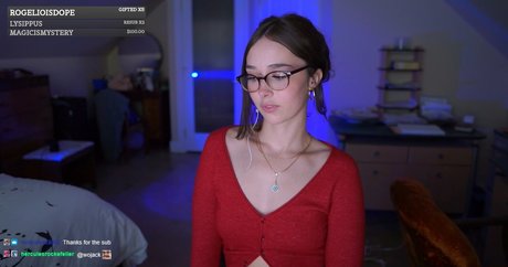 Holls8 OnlyFans Gratis