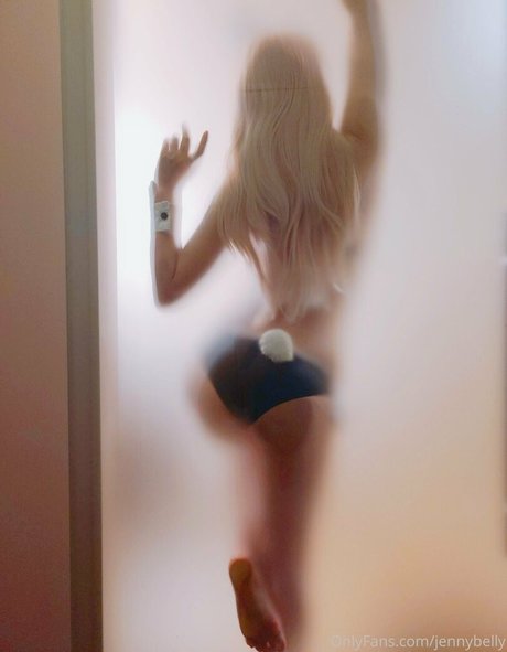 Jennybelly OnlyFans Leaj