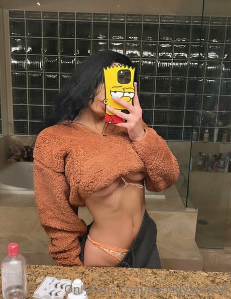 Paris Dylan Nacktbilder OnlyFans geleakt