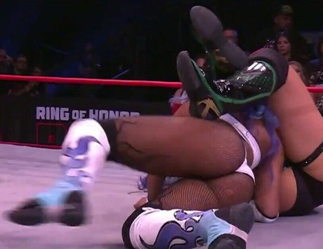 Kiera Hogan OnlyFans geleakt