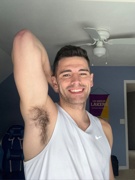 Liam Jacobs TOP 1_ NurlyFans-Pornos