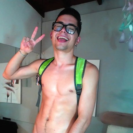 Luis Mantilla NSFW OnlyFans