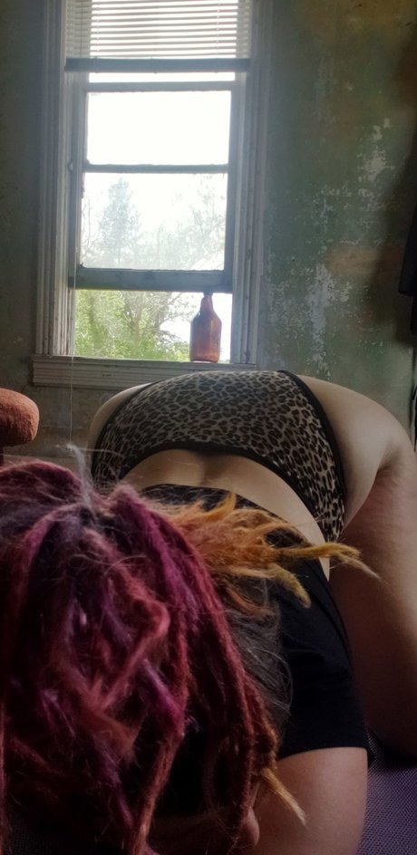 Lexibloomshroom XXX OnlyFans