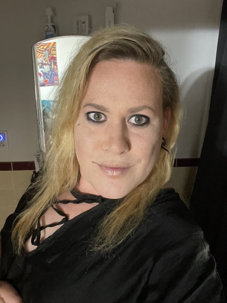 Lesely OnlyFans Leaks