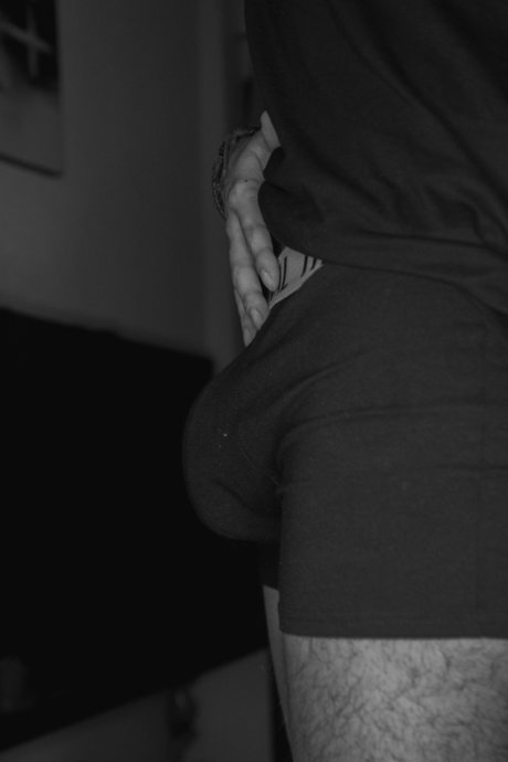 Le Russo OnlyFans geleakte Pornografie