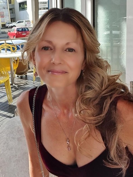 Lena jay Nackt auf OnlyFans