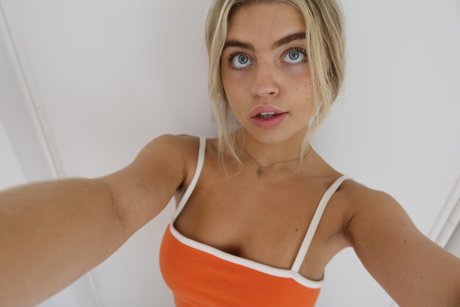 Lemon B_ OnlyFans OnlyFans