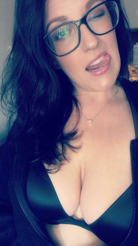 _Leiilani EverAfter_ Nackt auf OnlyFans Leak