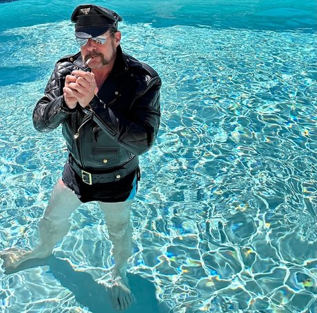 LEATHER MARC OnlyFans Porno