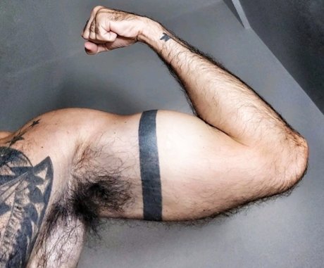 BAZZUCA23cm OnlyFans-Bild