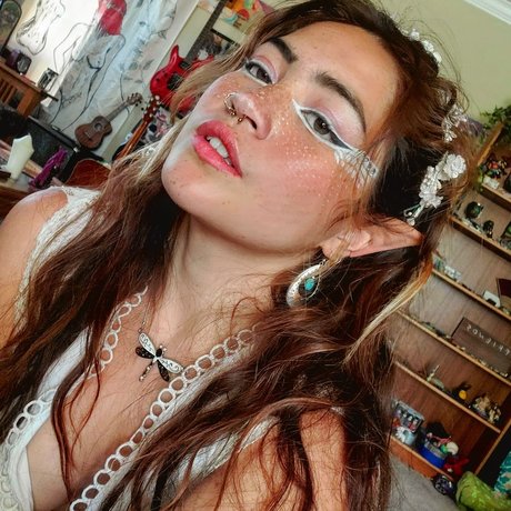 Lea Ione Auf OnlyFans