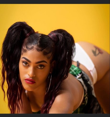 Yohanna OnlyFans Star