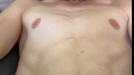 JL Lavigne_ Oben ohne OnlyFans