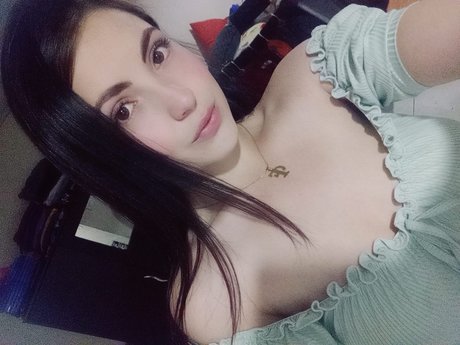 Laura Milena Nacktbilder von OnlyFans geleakt