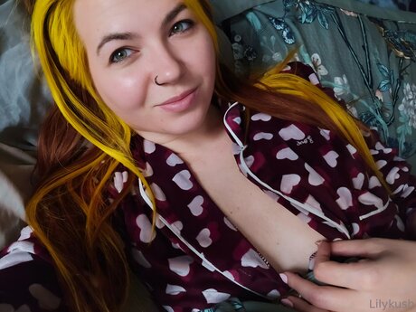 Lilykushfree OnlyFans Sextape