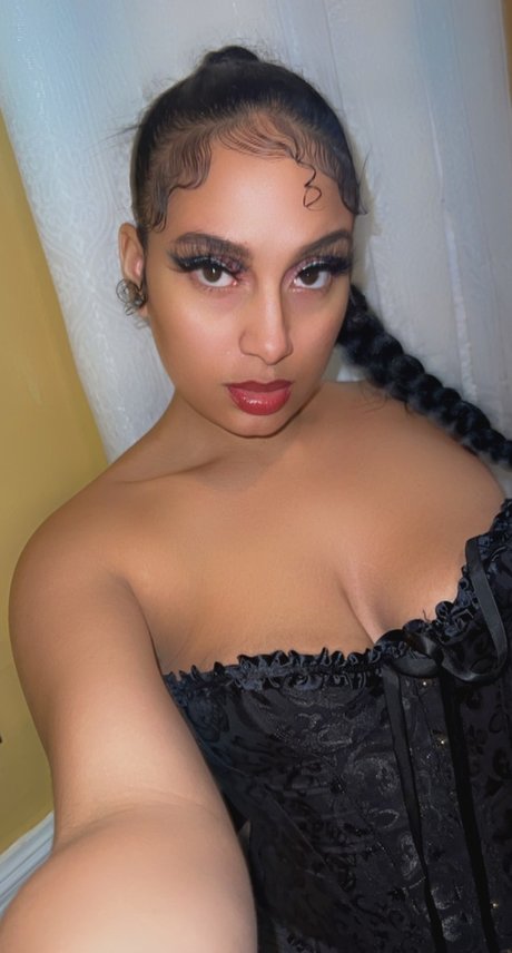 nessy OnlyFans gratis