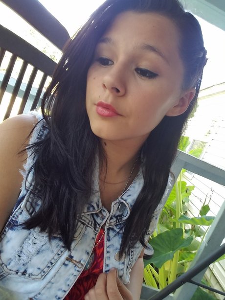 lil Emo Mami OnlyFans-Inhalte