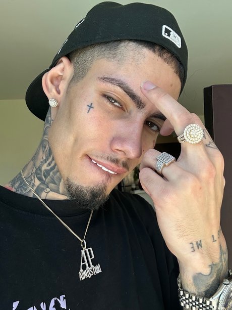 Lil2oz Leaks von Nacktbildern auf OnlyFans