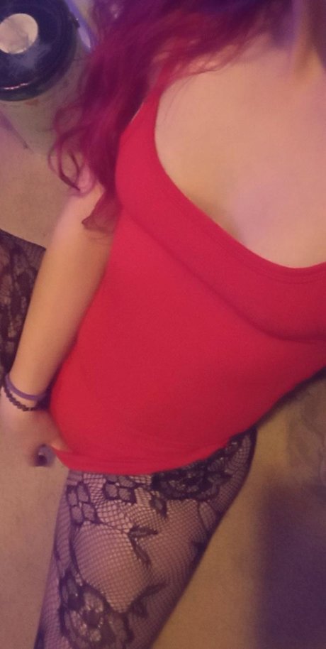 Bust on my Toes OnlyFans Pornografie geleakt