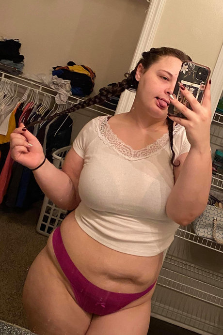 Lovebug646 OnlyFans Bilder nackt