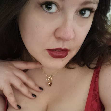 Louise L OnlyFans nackte Brüste