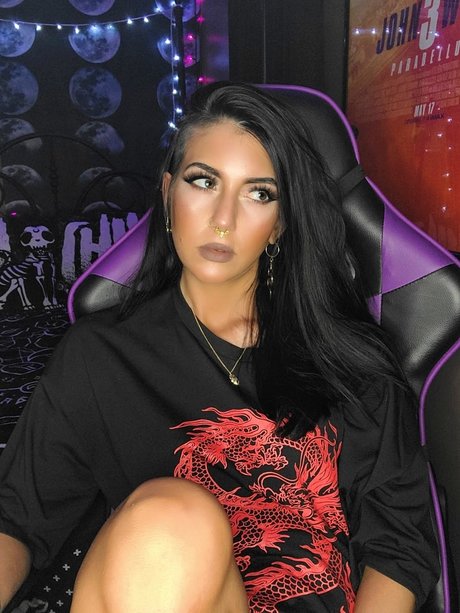 L re Valdis OnlyFans-Leak