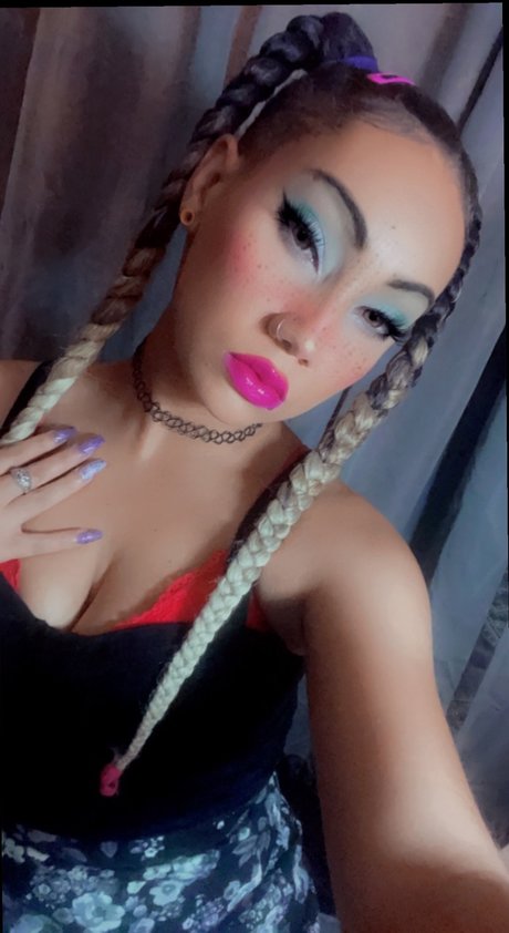 Lorda Mercy Nackt auf OnlyFans Leaks