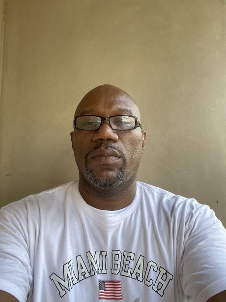 Looking4aparlay OnlyFans Sextape