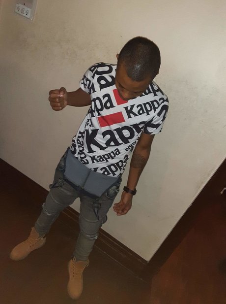 Flylife Ace OnlyFans Strip