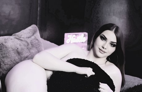 Lola Jane Leak von OnlyFans Pornografie