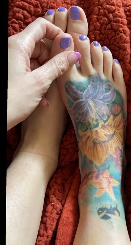 Lola Burns OnlyFans Pornografie gratis