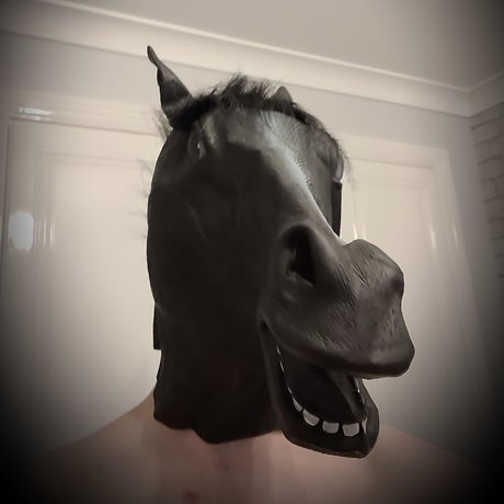 Six uk OnlyFans-Leak