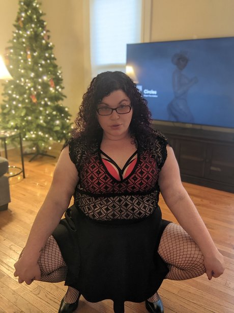 Lizzee Burns OnlyFans-Leaks