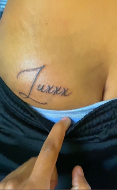 Goddess Luxxx Nacktbilder von OnlyFans geleakt