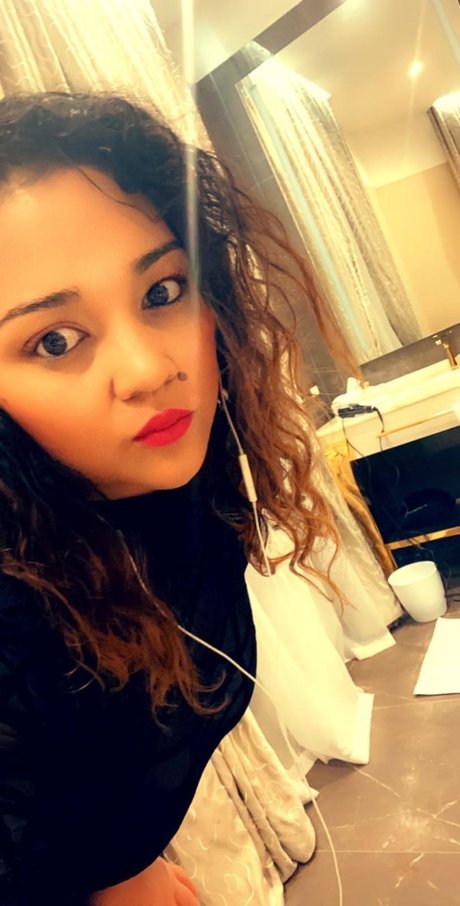 luxurenatacha OnlyFans