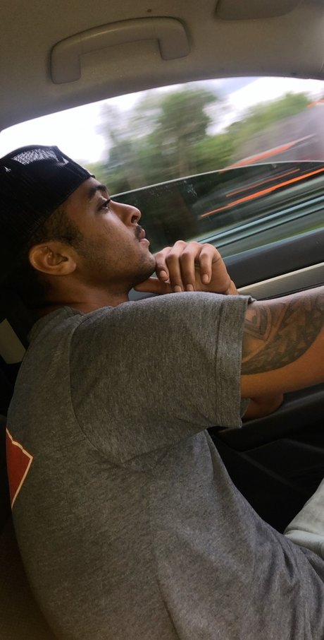 Lukewarm chocolate OnlyFans Fotos