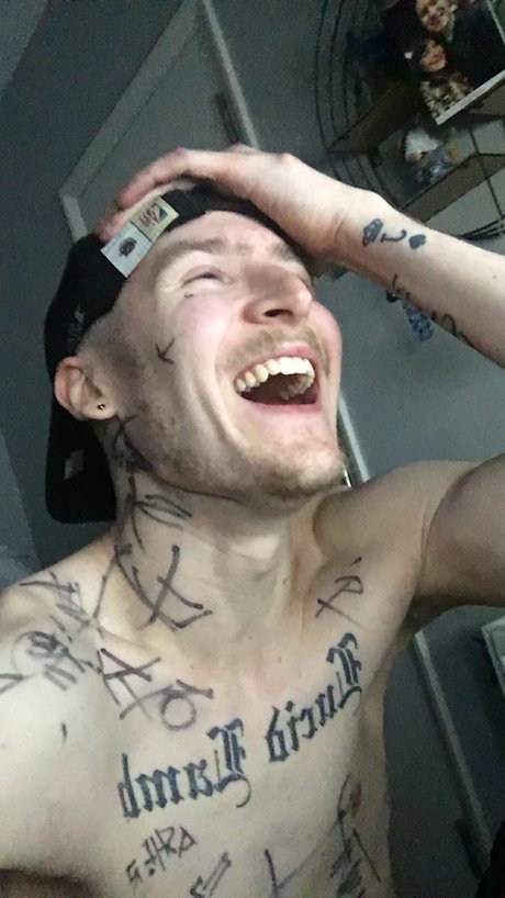 LucidLamb Oben ohne OnlyFans